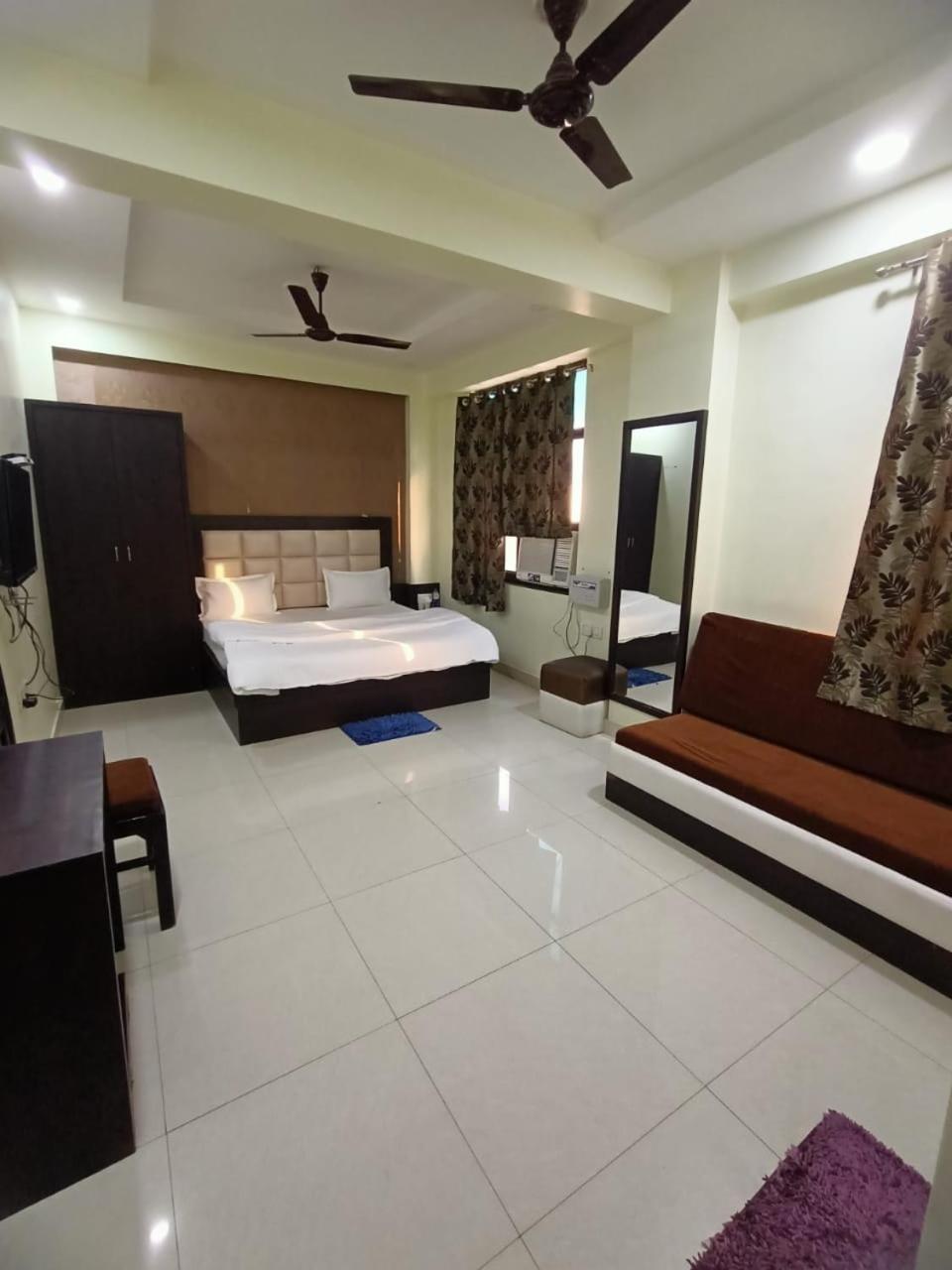 Mng Hotel Heritage Villa 坎普尔 外观 照片